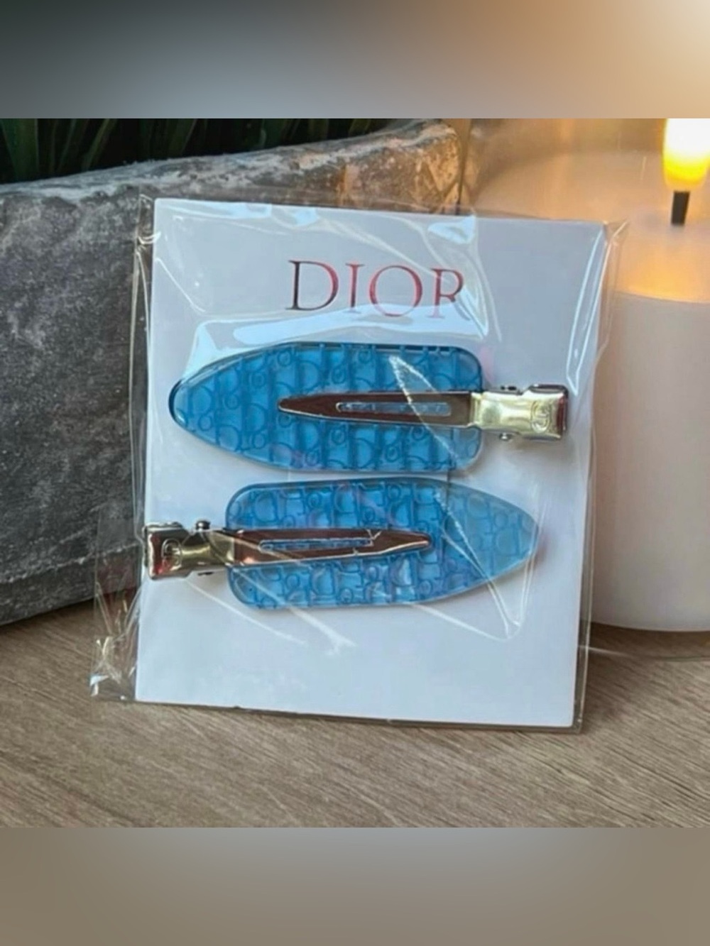 BLUE - DIOR (ONE PAIR) No-Bend Hair Clips
🆕